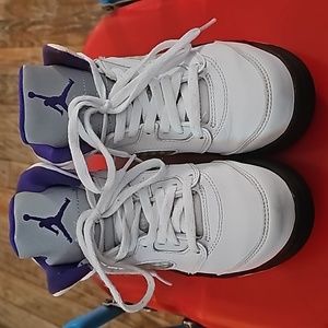 Court Purple Jordan 5's Boys 13C